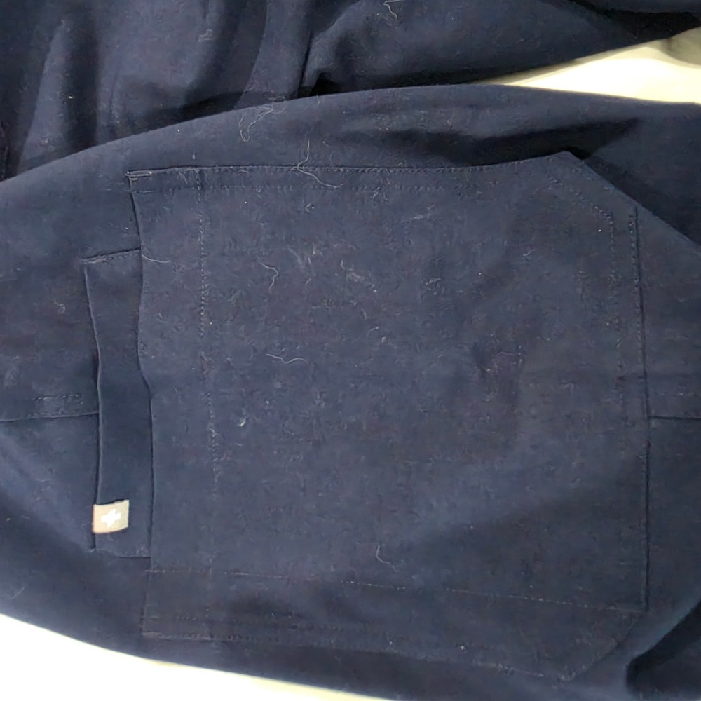 FIGS Yola Cargo Scrub Pants Women Small Navy Blue Excellent Straight Leg Multi-P - Picture 14 of 15